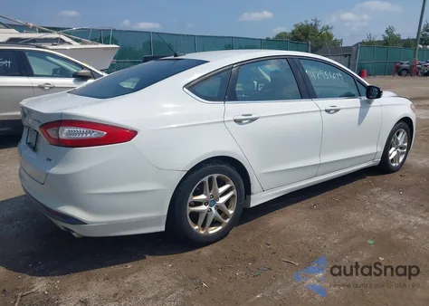 2014 Ford Fusion из США, поврежденный, VIN 3FA6POH77DR164512